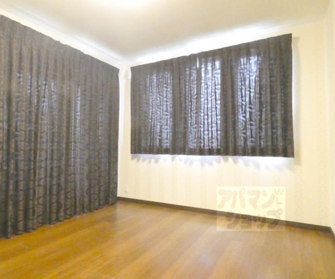 【岩倉忠在地町３５１－８貸家】間取