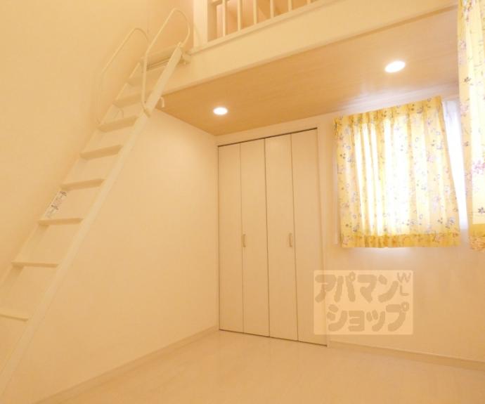 【岩倉忠在地町３５１－８貸家】間取