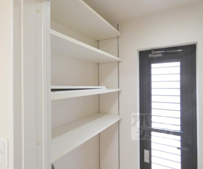 【岩倉忠在地町３５１－８貸家】間取