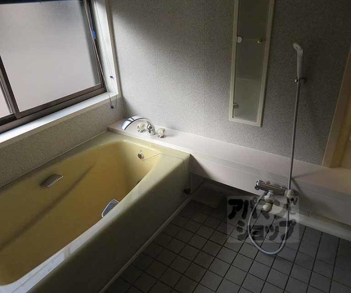 【西ノ京勧学院町貸家】