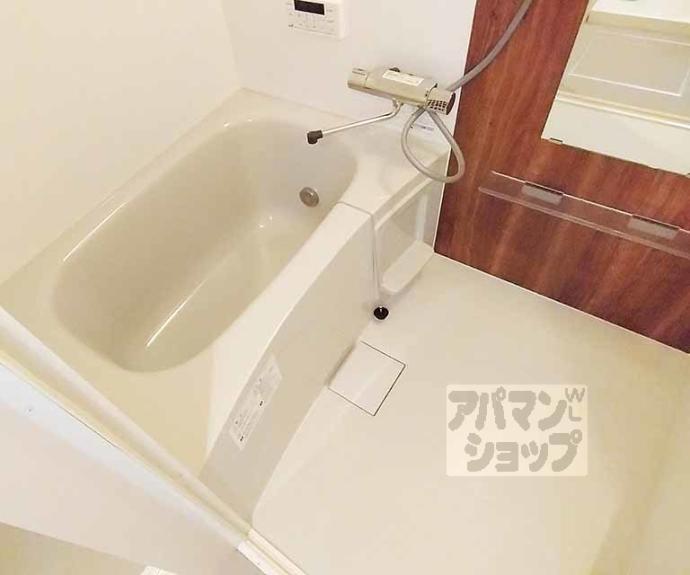 【ハーモニーテラス椥辻西浦町Ⅱ】間取