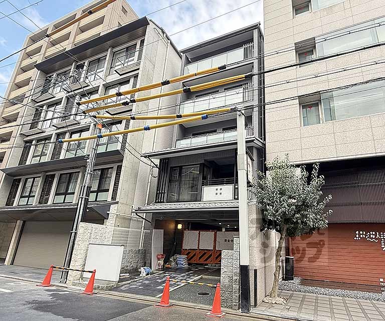 Ｆｏｒｅｓｔ　Ｇａｒｄｅｎ室町御池