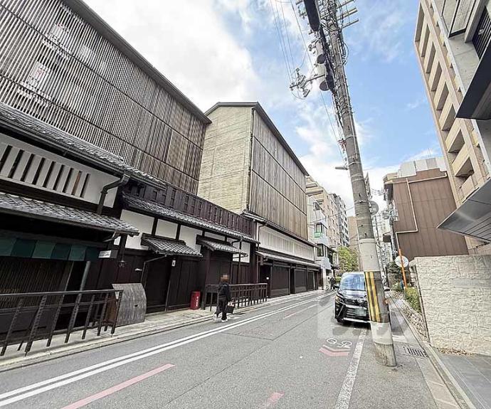 【Ｆｏｒｅｓｔ　Ｇａｒｄｅｎ室町御池】間取