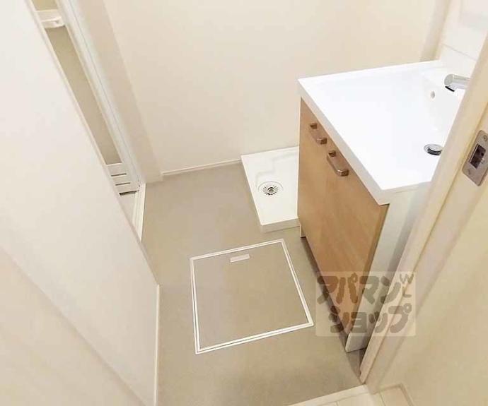 【ハーモニーテラス椥辻西浦町】間取