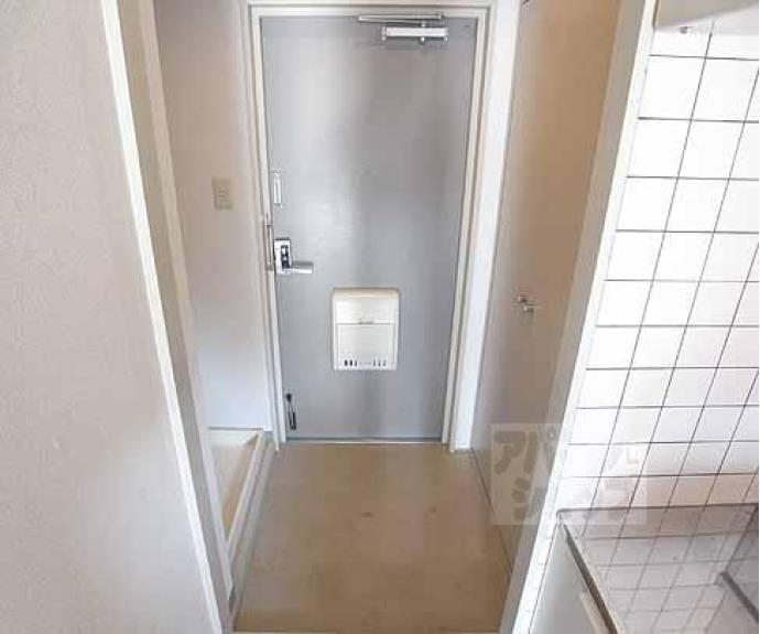 【メイプルリーフ嵐山】間取