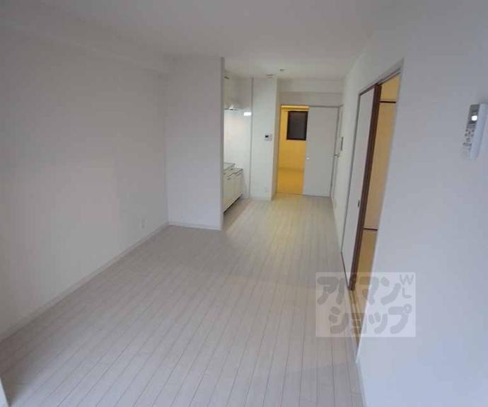 【ドエル・梅の宮館】間取