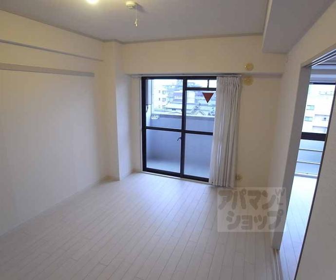 【ドエル・梅の宮館】間取