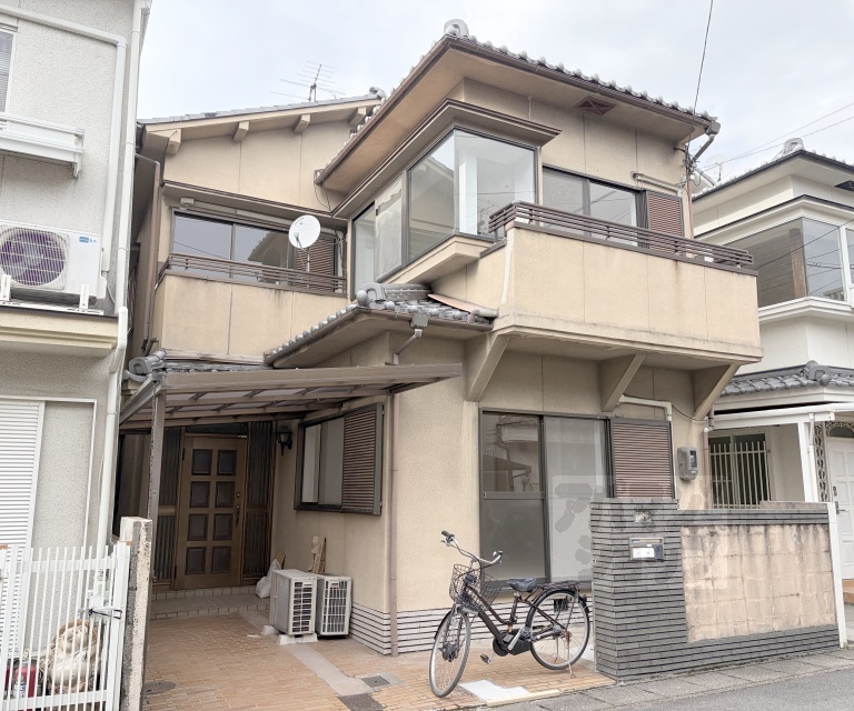 東野中井ノ上町貸家