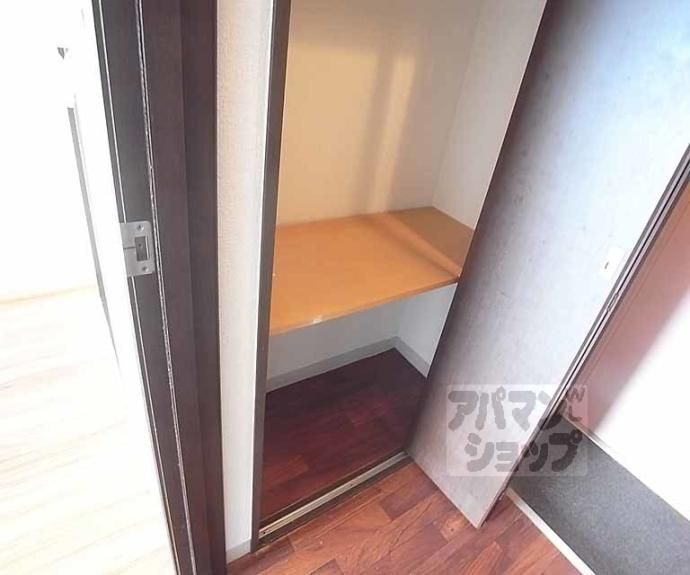 【ヴィラエトワール西院】間取