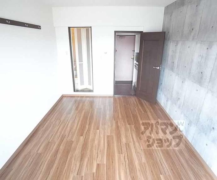 【ヴィラエトワール西院】間取