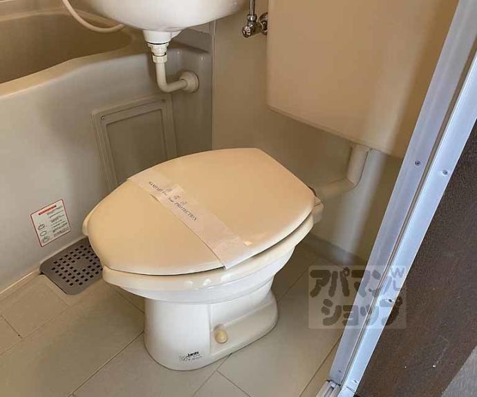 【ヴィラエトワール西院】間取