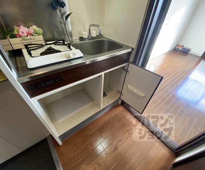 【ヴィラエトワール西院】間取