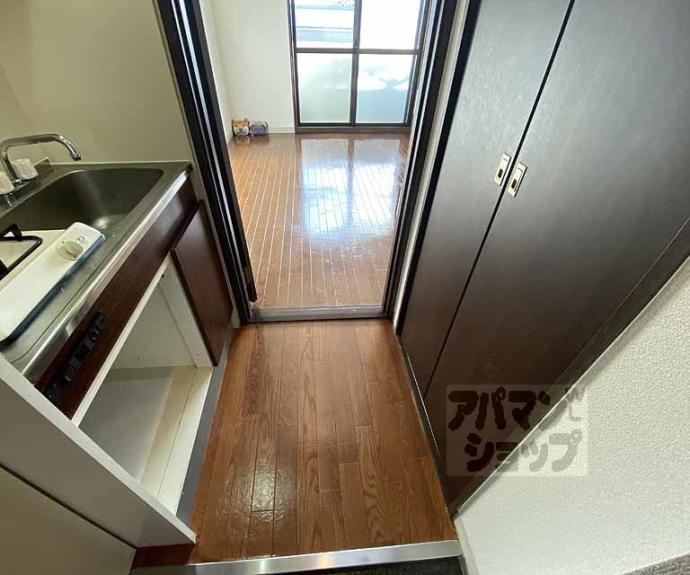 【ヴィラエトワール西院】間取