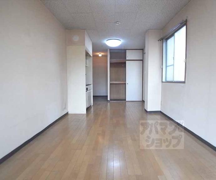 【マンションＶ２】間取