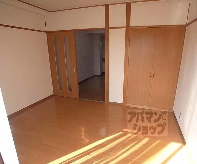 【マンションエイト】間取