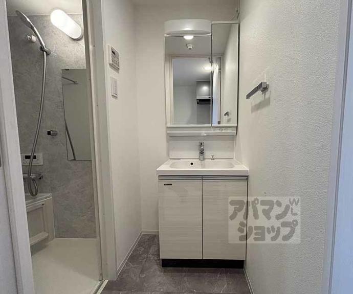 【アドバンス京都烏丸町】間取