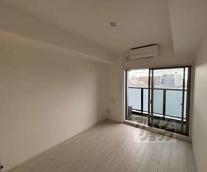 【アドバンス京都烏丸町】間取