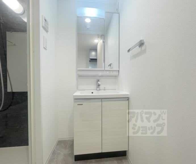 【アドバンス京都烏丸町】間取