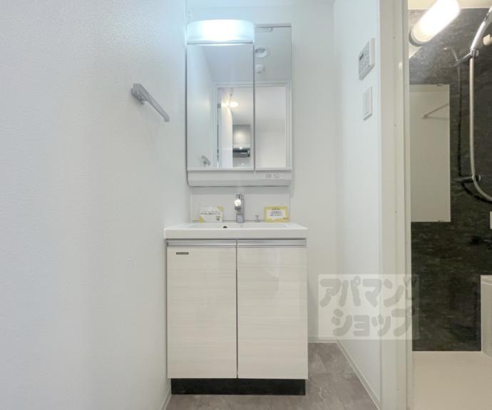 【アドバンス京都烏丸町】間取