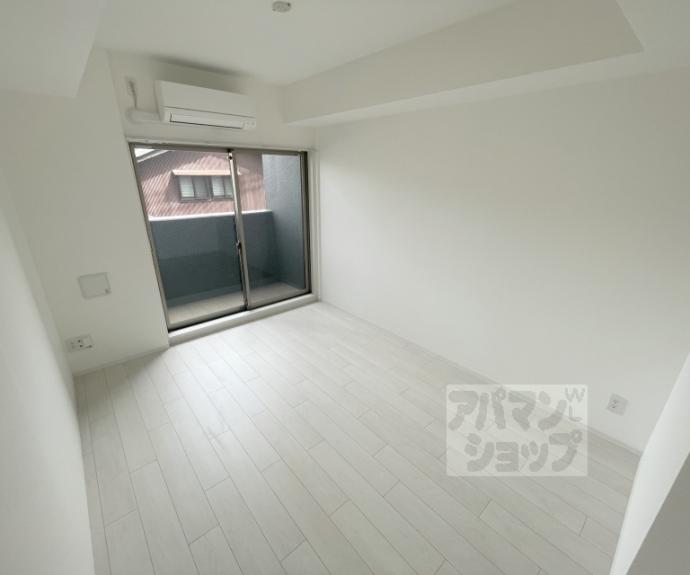 【アドバンス京都烏丸町】間取