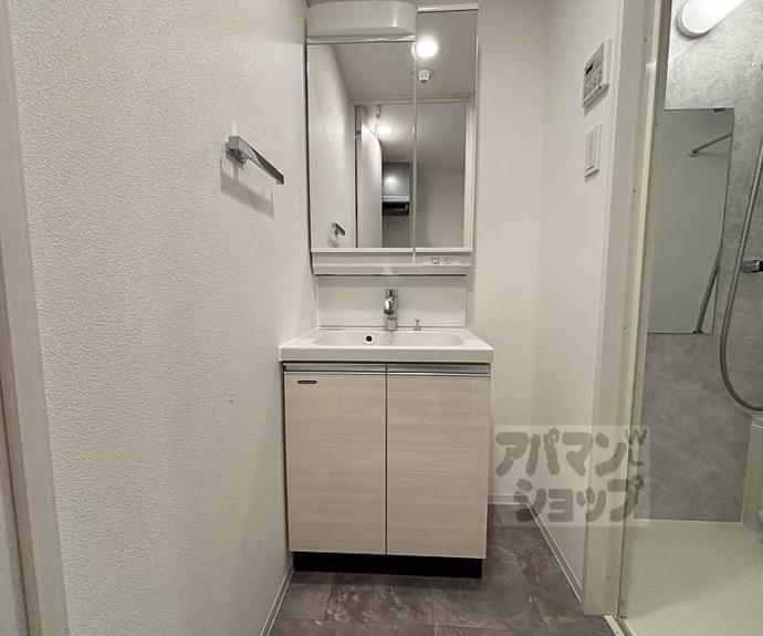 【アドバンス京都烏丸町】間取