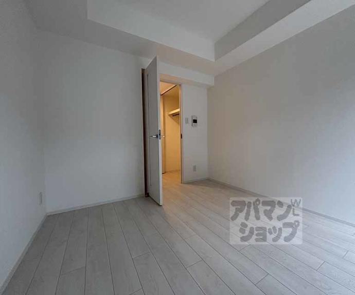 【アドバンス京都烏丸町】間取