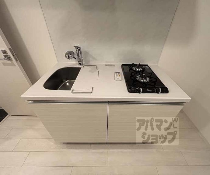 【アドバンス京都烏丸町】間取