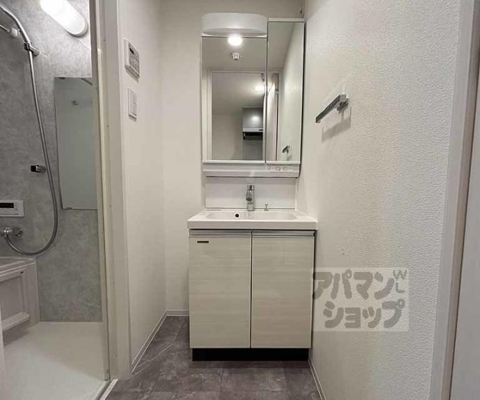 【アドバンス京都烏丸町】間取