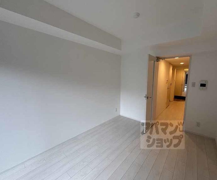 【アドバンス京都烏丸町】間取