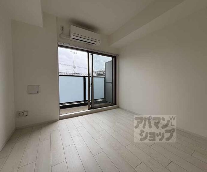 【アドバンス京都烏丸町】間取