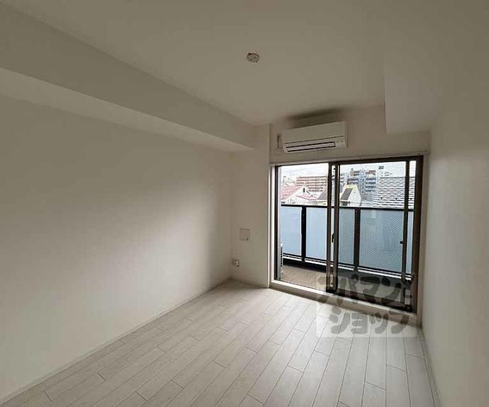 【アドバンス京都烏丸町】間取