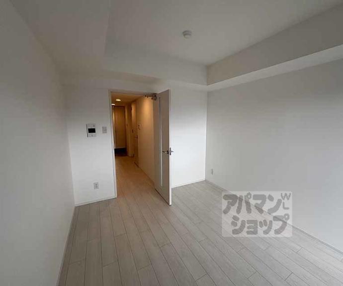 【アドバンス京都烏丸町】間取