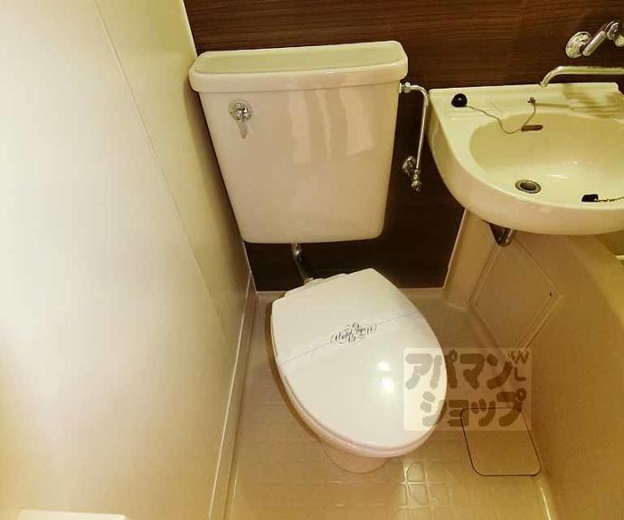 【グランディール嵯峨】間取