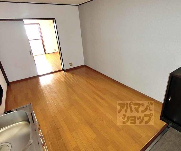 【グランディール嵯峨】