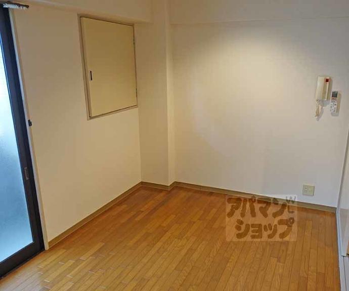 【ドゥエル嵯峨の荘】間取