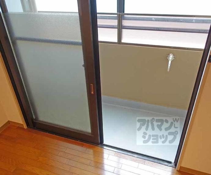 【ドゥエル嵯峨の荘】間取