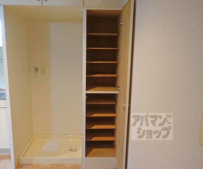 【ドゥエル嵯峨の荘】間取