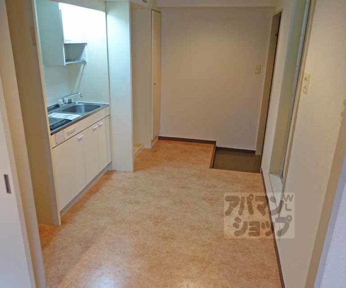 【ドゥエル嵯峨の荘】間取