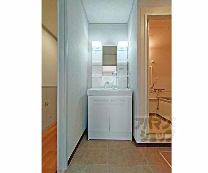 【桃山町大島３８－４９７貸家】間取