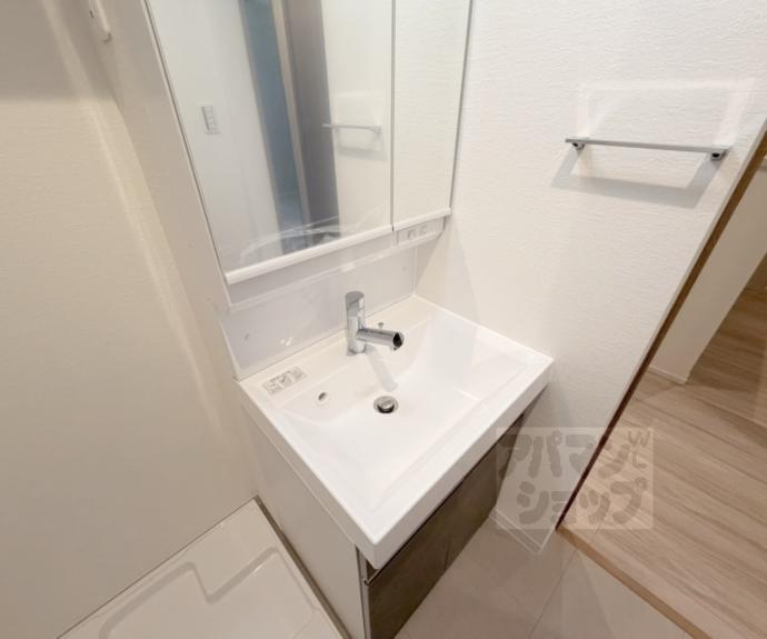 【ＲＥＧＡＬＥＳＴ二条】間取