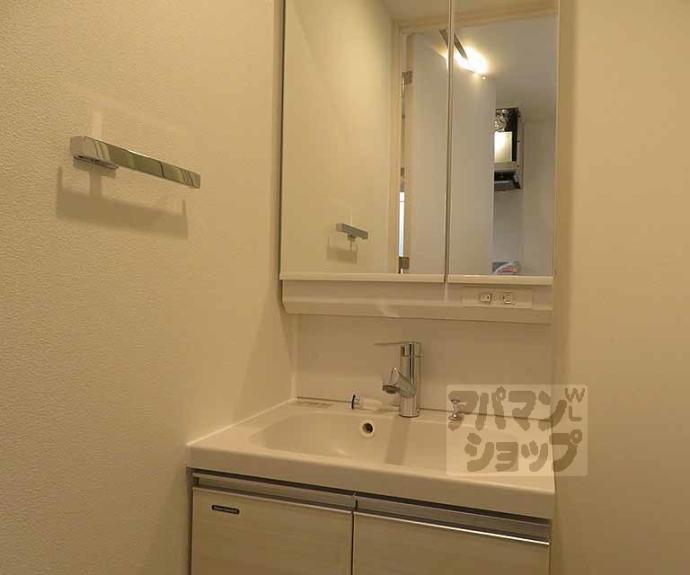 【アドバンス京都烏丸町】間取