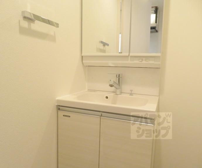 【アドバンス京都烏丸町】間取