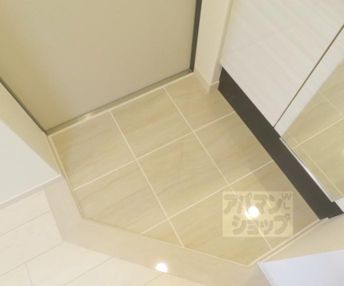 【アドバンス京都烏丸町】間取