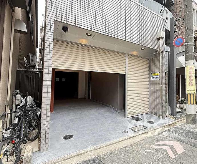 【ＫＡＲＡＳＵＭＡ　ＳＴＥＰｓ】間取