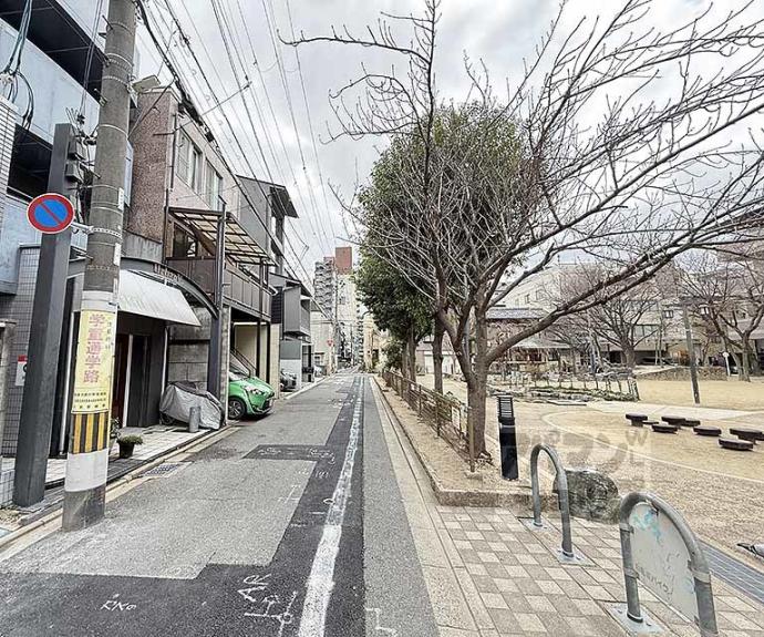 【ＫＡＲＡＳＵＭＡ　ＳＴＥＰｓ】間取