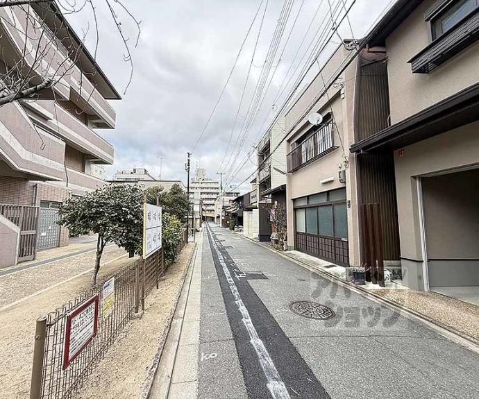 【ＫＡＲＡＳＵＭＡ　ＳＴＥＰｓ】間取