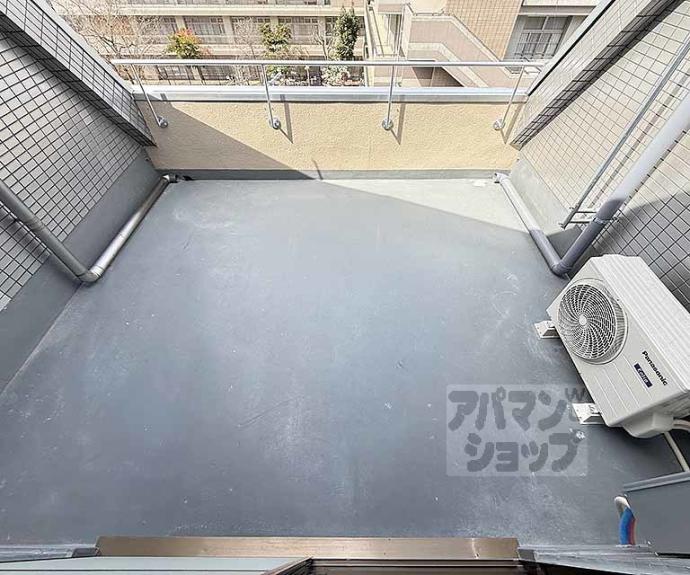 【ＫＡＲＡＳＵＭＡ　ＳＴＥＰｓ】間取