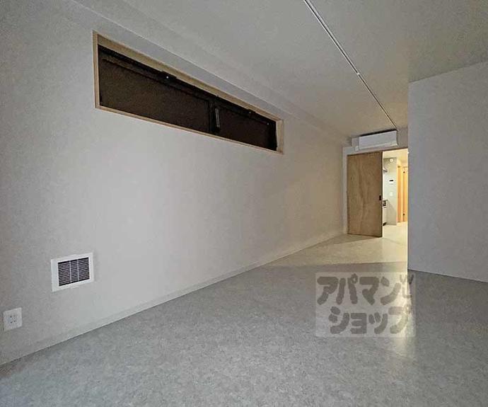 【ＫＡＲＡＳＵＭＡ　ＳＴＥＰｓ】間取