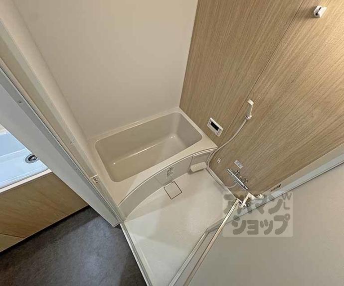 【ＫＡＲＡＳＵＭＡ　ＳＴＥＰｓ】間取