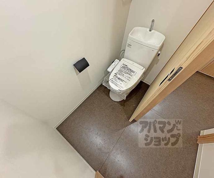 【ＫＡＲＡＳＵＭＡ　ＳＴＥＰｓ】間取